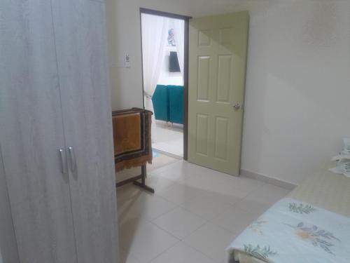 RUMAH REHAT (TERES 2 TINGKAT) GONG BADAK, KUALA NERUS, TERENGGANU