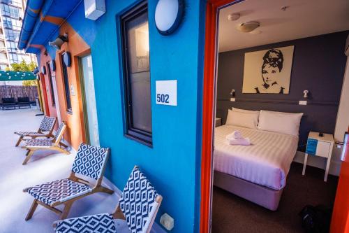 YHA Melbourne Central Image