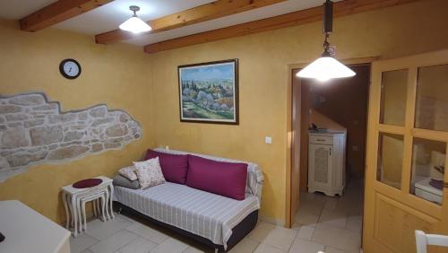 Apartment Dado