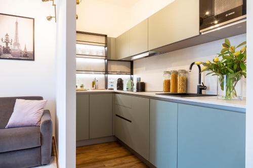 Kuchyň nebo kuchyňský kout v ubytování [150 mt dal mare] FillYourHomeWithLove Apartment