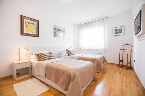 Penthouse apartment with private parking