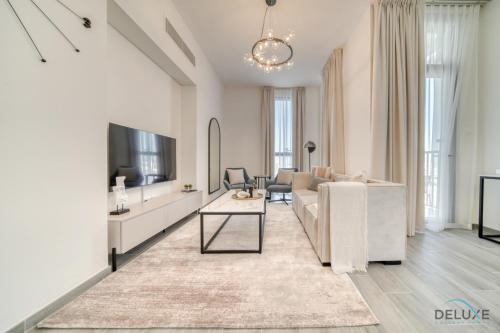 Exquisite 2BR with Assistant Room at Mesk 1 Midtown Dubai Production City by Deluxe Holiday Homes