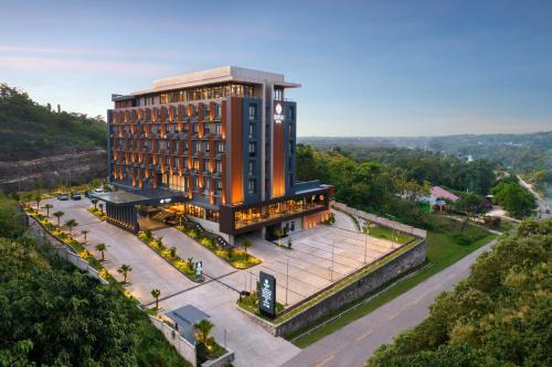an overhead view of a hotel with a building at Sima Sumba Hotel in Tambolaka