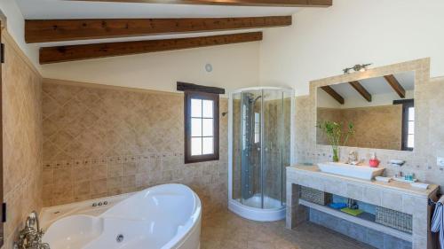 Kúpeľňa v ubytovaní Villa Mariana Ronda by Ruralidays