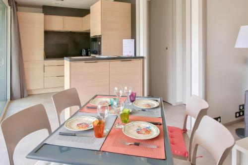 Φωτογραφία από το άλμπουμ του Chalet pour 4 - Résidence avec piscine σε Pont-lʼAbbe