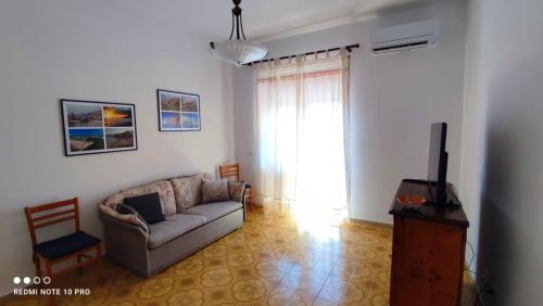 Μια τηλεόραση ή/και κέντρο ψυχαγωγίας στο Casa Sara