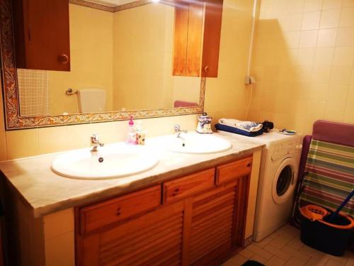 Caparica beach apartment