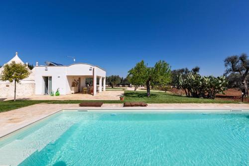 Trulli Pangi by Perle di Puglia