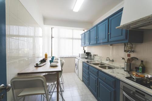 Best Houses 10 - Relax and Surf in Peniche