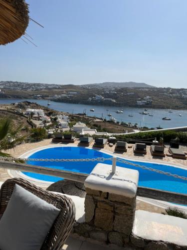 Gallery image of Navy Blue Suites in Ornos