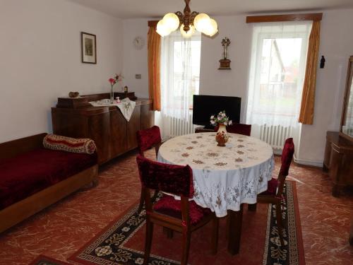Posedenie v ubytovaní Holiday Home Plavsko by Interhome