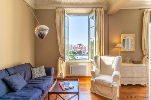 Nice Renting - 13 MASSENA - Live A Dream Luxury Loft - Place Massena