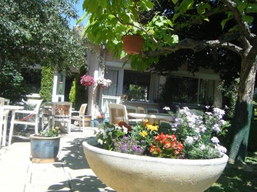 Cit'Hotel Avantici Gapにある庭