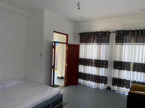 Check -in & out - Colombo – Photos 3