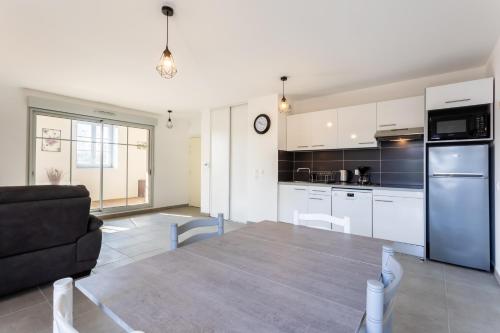 Zdjęcie z galerii obiektu Plein centre ville Biscarrosse bourg appartement 2 chambres dans résidence w mieście Biscarrosse