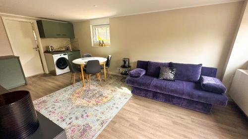 Ruang duduk di Souterrain - Privatwohnung mit Schlafzimmer im Einfamilienhaus