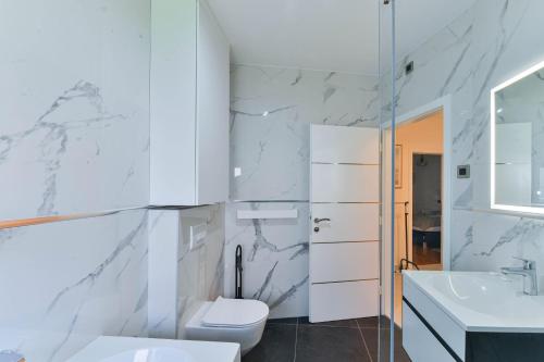 Koupelna v ubytování CROWONDER Adriatic Premium Villa Vodice near the Beach