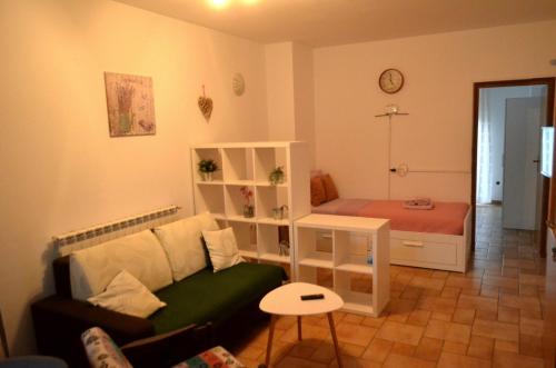 Postel nebo postele na pokoji v ubytování Apartment Luka