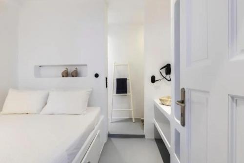 Elmina Two Bedroom Apartment in Mykonos Town