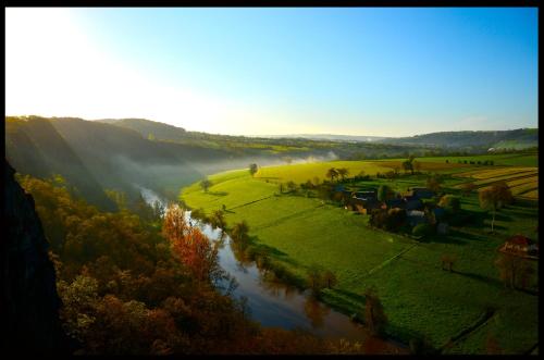 Gallery image of La Cigogne, moderne, spacieux et bien placé in Thury-Harcourt
