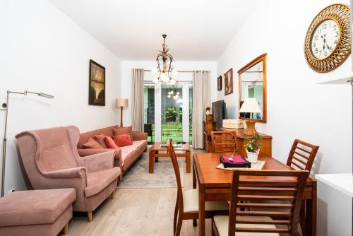 Posedenie v ubytovaní 2HomeRent Madera