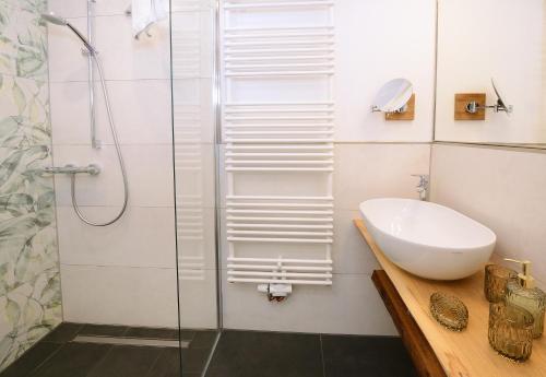 Koupelna v ubytování Hotel Villa Granitz