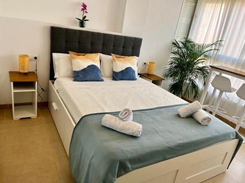 Small Apartament By The Sea