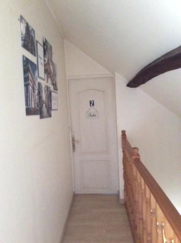 Imagen de la galería de CHAMBRE PRIVÉE EN CENTRE VILLe, en Roissy-en-France