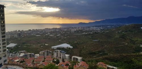 Galeriebild der Unterkunft Alanya gold city hotel main building 3 bedroom apartment in Alanya