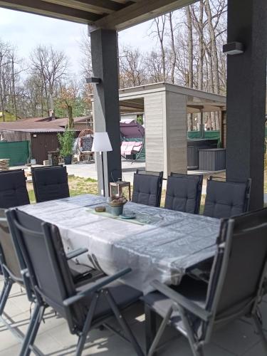 Fotografie z fotogalerie ubytování Apartmán Kocka na prízemí v destinaci Šaštín
