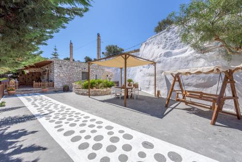 Gambar di galeri bagi Emilia's Little Farmhouses di Agii Anargiri Milos