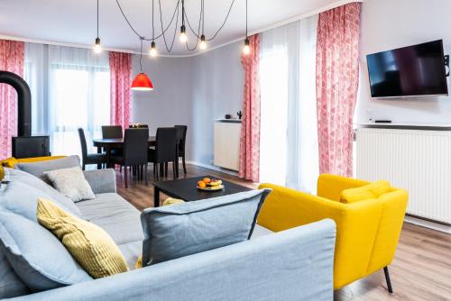 Televisyen dan/atau pusat hiburan di Baltica Heaven by 2HomeRent