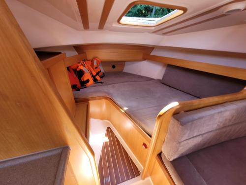 an overhead view of a small cabin in a boat at Letnisko BAJKA in Iława