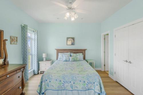 Voodi või voodid majutusasutuse Blue Laguna by Vacation Homes Collection toas