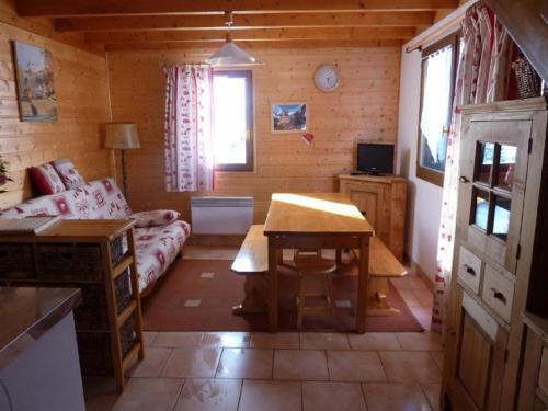 Duplex cosy 3 pièces pour 6 pers. à Crest-Voland, balcon, proche des pistes et commerces - FR-1-733-58