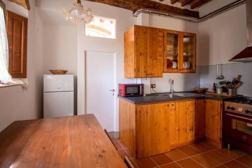 Dapur atau dapur kecil di Casetta rustica nel Chianti