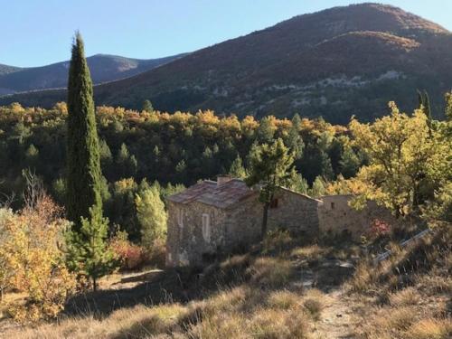 Les Eyssaux En Baronnies