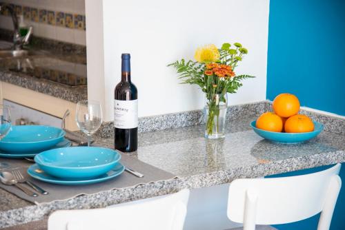 MEDANO4YOU Yellow Sun Holiday Home