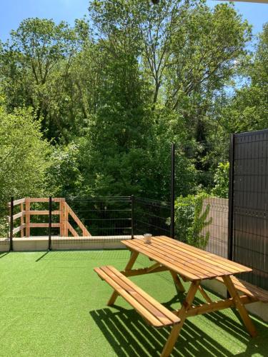 Photo de la galerie de l'établissement GITE DU PARC DE GROUCHY, à Osny