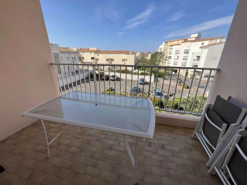 Studio 4 Pers, Balcon, Proche Plage, Quartier Avant-Port, Parking Public, Animaux Bienvenus