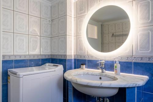 Spacious 2 bedroom apartment at Glifada