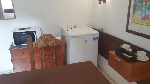  Residencia Aldosa -  Room  picture :   Shower    Bath    TV                           