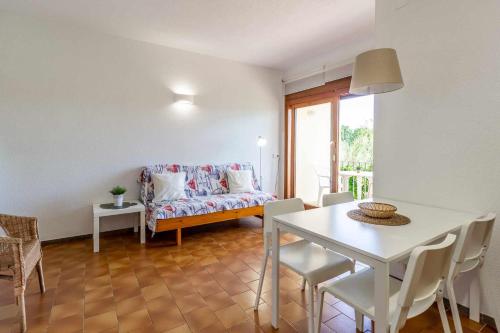 Postel nebo postele na pokoji v ubytování Cubells 2 Apartamento cercano a la playa