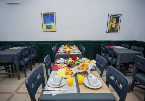 Jídlo v hotelu nebo okolí