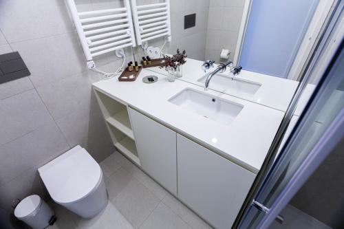 Oporto City View - Guest House Suites