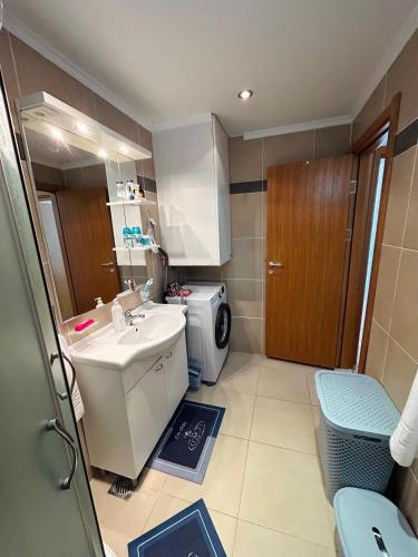 V Lux Apartment Sveti Stefan photo 3