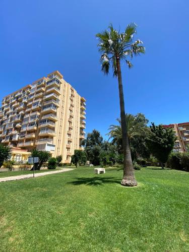 Apt céntrico con vistas, recep 24 hs, consultar piscinas