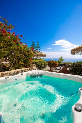 Phaos Santorini Suites, Imerovigli – Updated 2023 Prices