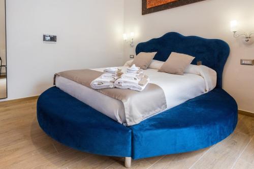Cama o camas de una habitación en Lovely Rooms - Guest House Suites