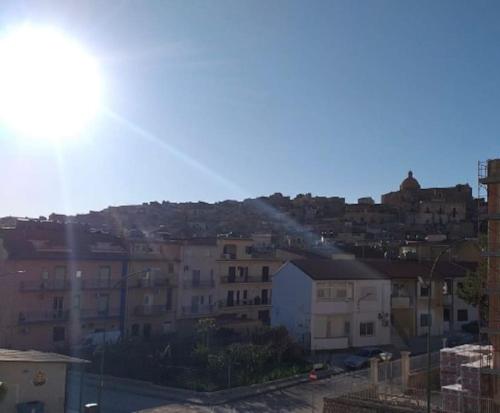 a view of a city with buildings at Appartamento via Roma in Siculiana